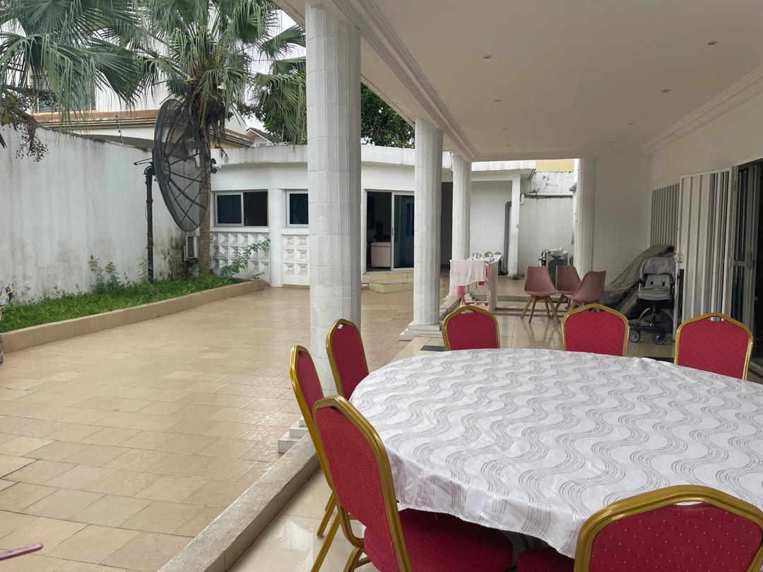 01 villa triplex de 11 P